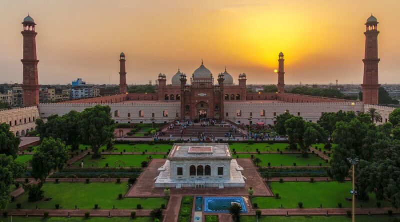 Lahore Among World's Safest Cities, Surpasses New York, London, Other Famous Cities