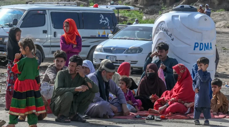 Over 19,500 Afghans deported from Pakistan this month