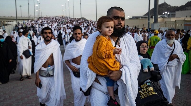 90,000 Pakistani Muslims set to perform Hajj 2025