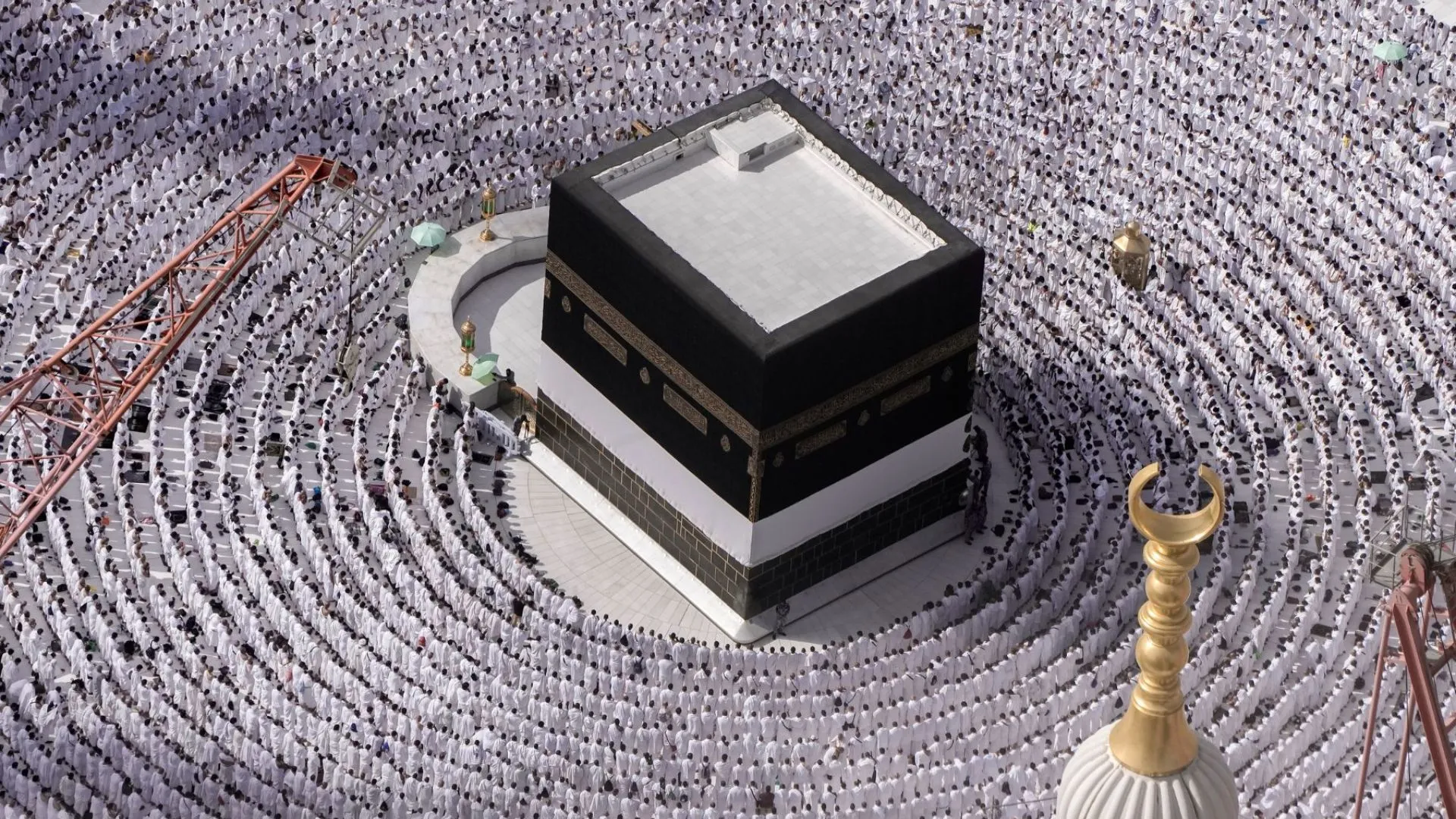 Saudi Arabia to Stream Hajj Sermon in 35 Languages for Global Audience