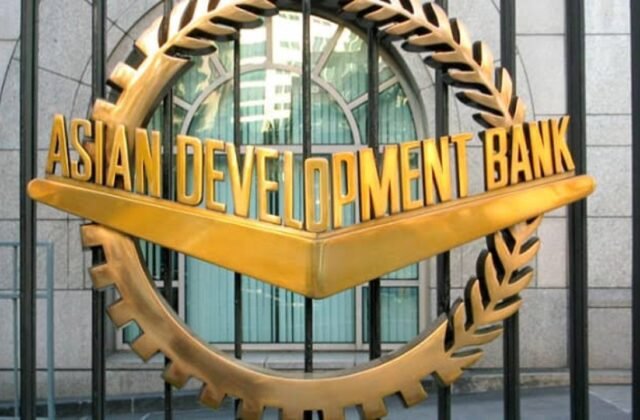 ADB Approves $800 Million Financial Package for Pakistan’s Economic Stability