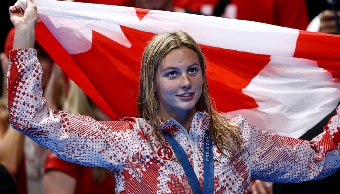 Canadian Teenager McIntosh Smashes 200 m Medley World Record