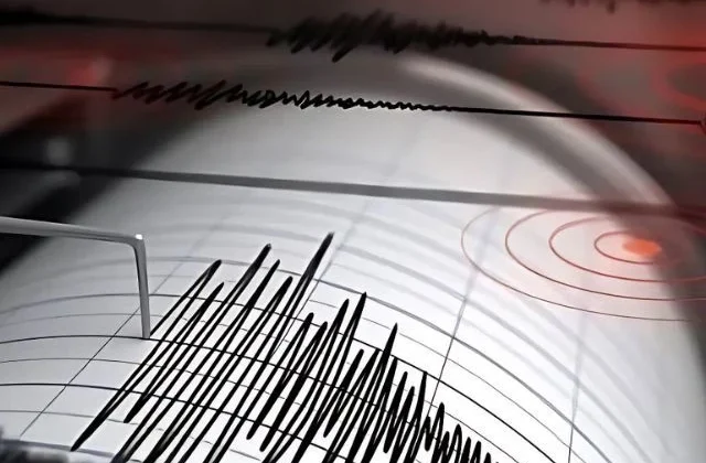 Karachi on edge after 20 earthquakes in 3 days