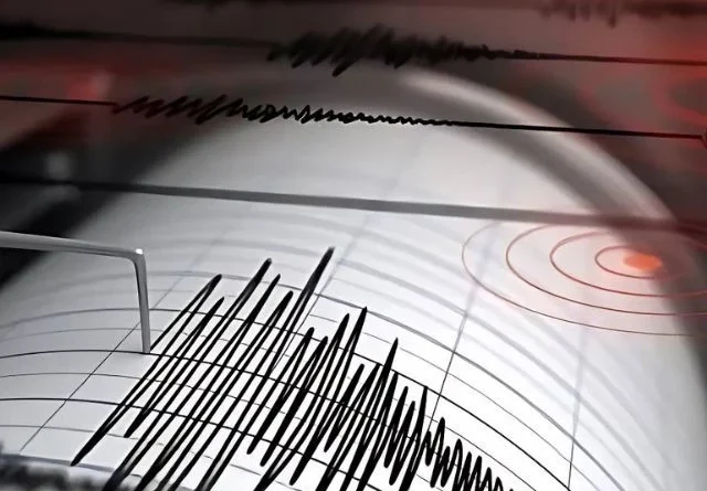 Karachi on edge after 20 earthquakes in 3 days