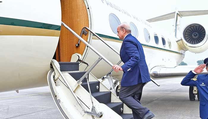 PM Shehbaz Jets Off to UAE for One‑Day Official Visit