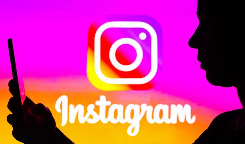 Instagram Glitch Labels All Contacts as “AI,” Causing Global Confusion