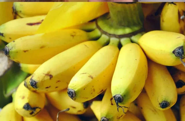 7 Remarkable Health Benefits of Eating a Banana Daily