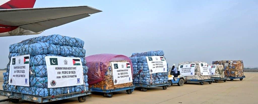 Pakistan Sends Aid to Gaza Amid Ongoing Crisis, Renews Call for Ceasefire