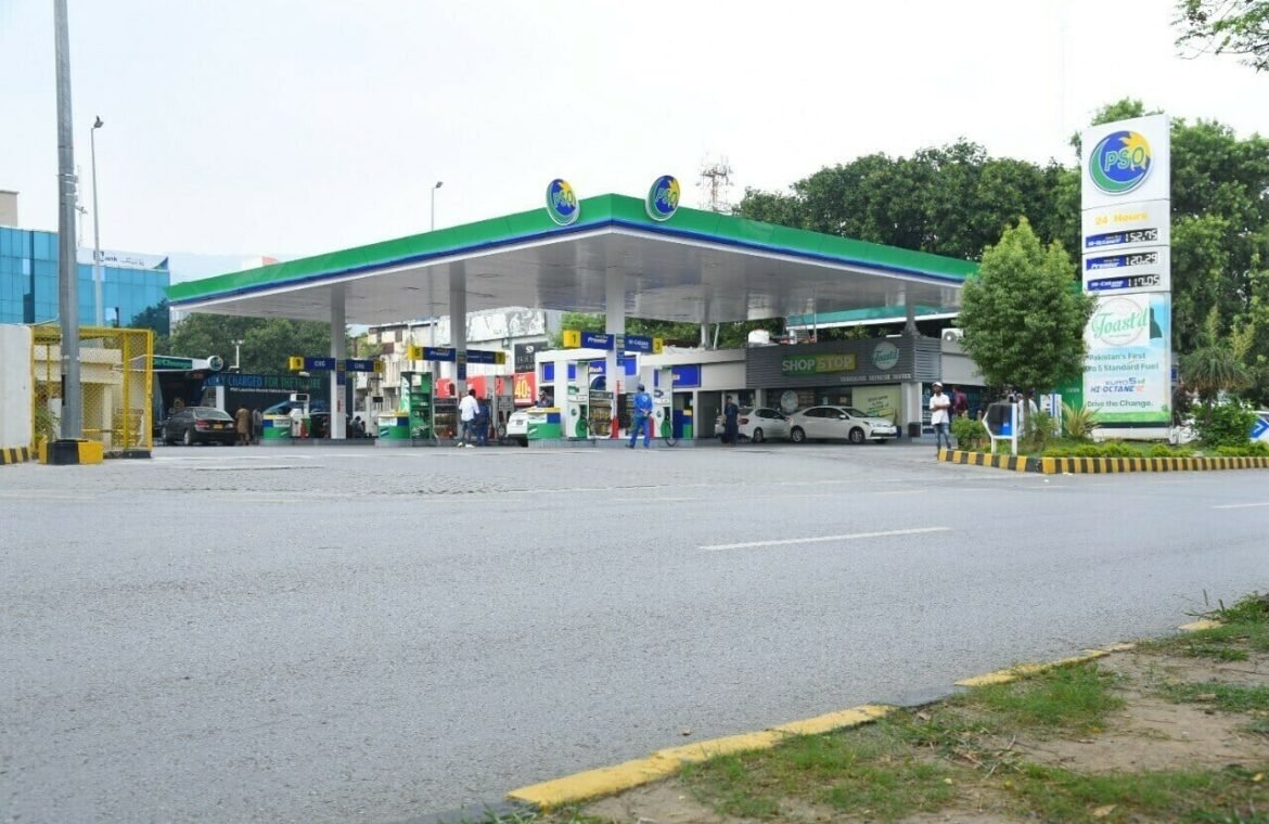 Relief for Pakistanis as Government Unveils Latest Petrol Price, High-Speed Diesel Rates