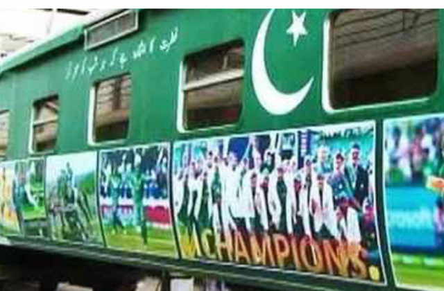 Azadi Train Embarks on Festive Journey from Karachi to Tharparkar
