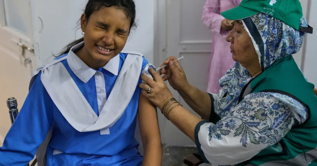 HPV vaccine Pakistan, cervical cancer prevention, vaccine hesitancy Pakistan, public health campaign