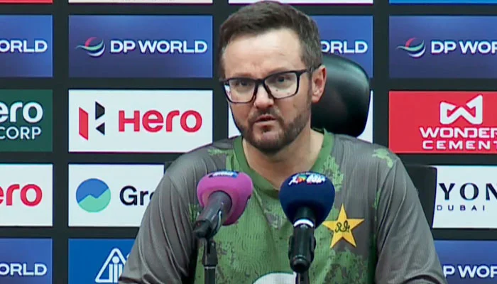 Mike Hesson Rallies Behind Pakistan Ahead of Asia Cup Final