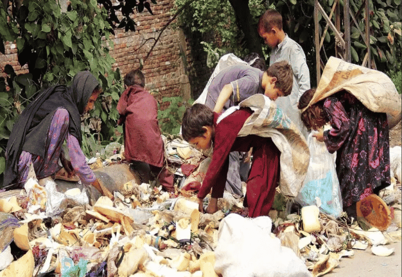 Poverty in Pakistan Rises to 25.3%