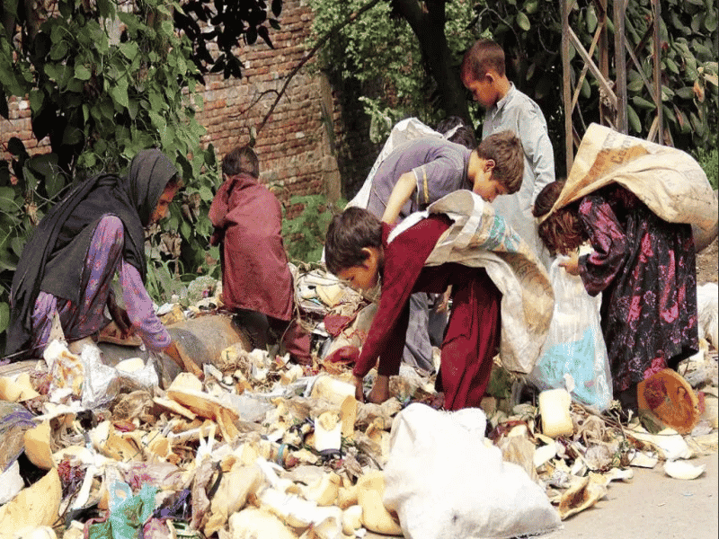 Poverty in Pakistan Rises to 25.3%