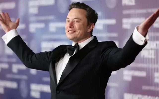 Elon Musk Becomes First Person to Reach $500 Billion Net Worth