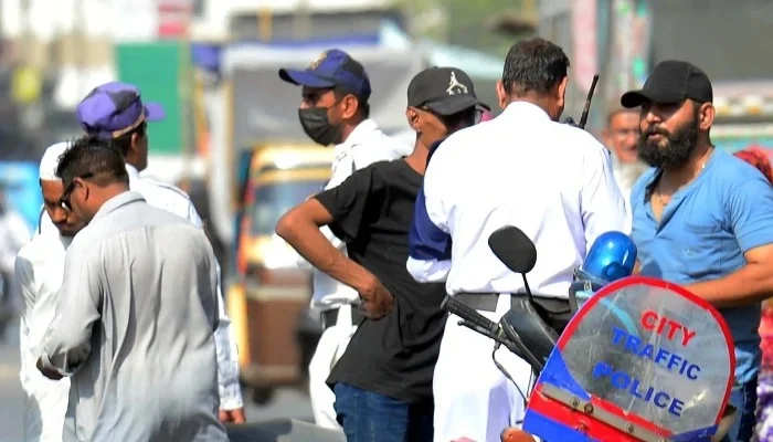 Karachi to Implement New E-Challan System From October 27