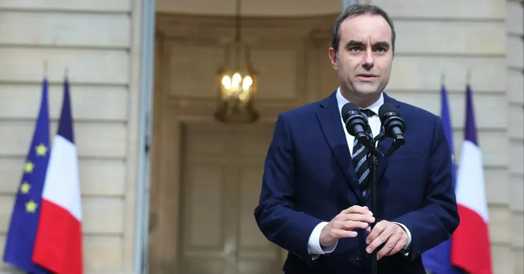 France Faces Political Turmoil as Prime Minister Sébastien Lecornu Resigns After 14 Hours in Office