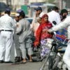 Karachi’s Faceless E-Challan Regime Issues Over 2,600 Tickets Within Hours