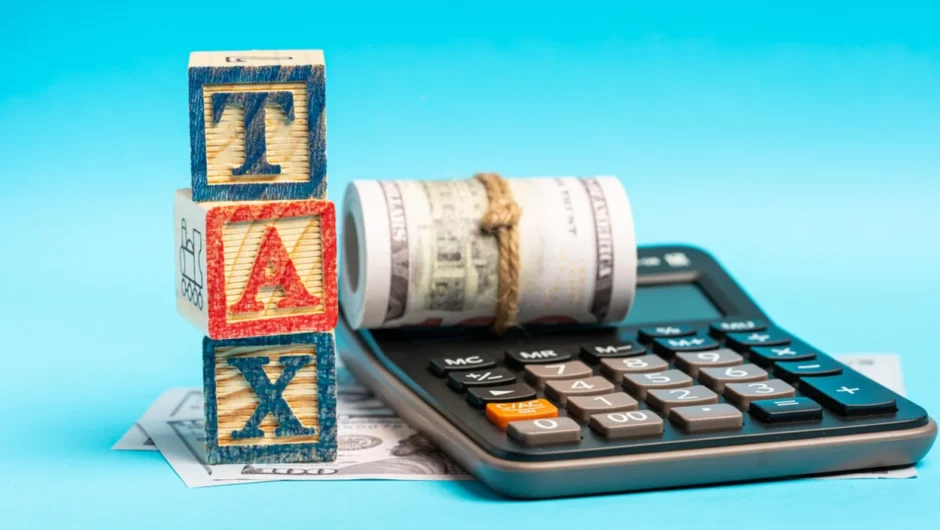 Salaried Class Tax: Emerges as Pakistan’s Largest Tax Contributor in FY2025–26