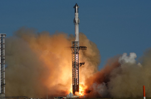 SpaceX completes 11th Starship test ahead of upgraded prototype debut