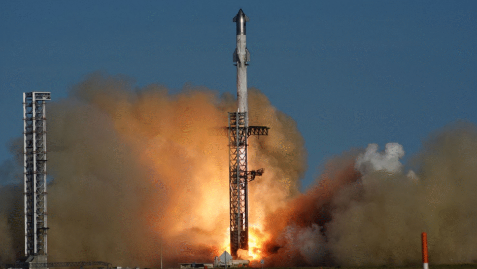 SpaceX completes 11th Starship test ahead of upgraded prototype debut