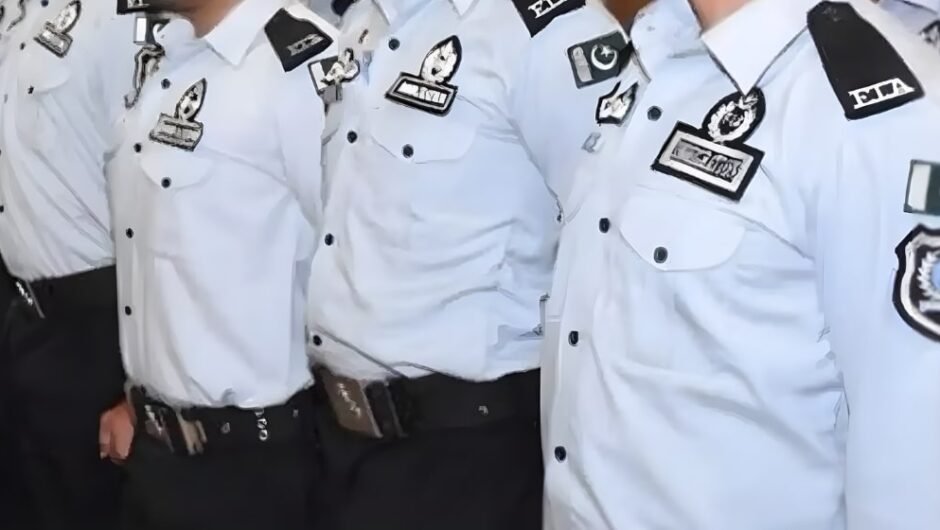 Unknown Rob Citizen as Fake FIA Officers in Islamabad