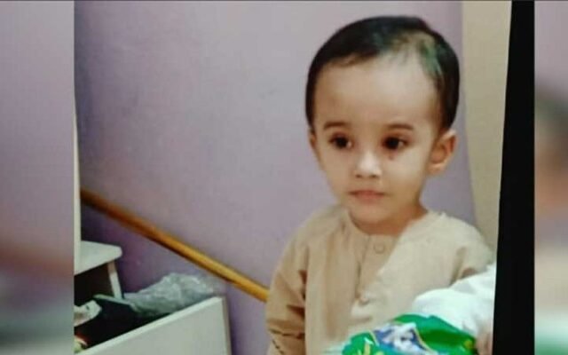 Karachi Manhole Incidents: Child Narrowly Escapes Death in Karachi’s Open Manhole Incident