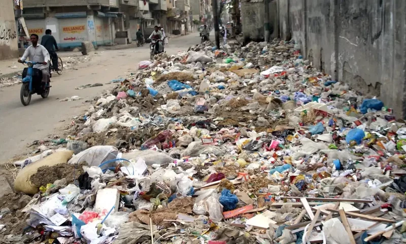 Karachi Waste Management: Karachi's Mounting Garbage Crisis Reaches Critical Levels