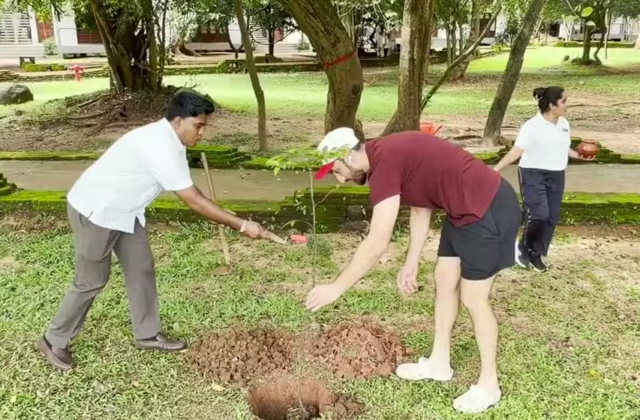 Pakistan Cricket Team Participates in Plantation Drive During Sri Lanka Tour