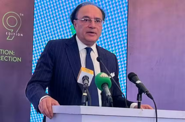 Finance Minister Signals Pakistan’s Move Toward a Regulated Crypto Framework