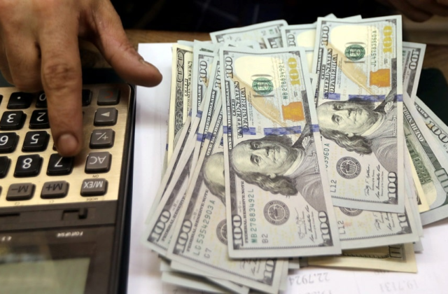 Pakistan Secures Record $4.5 Billion in Foreign Loans in First Half of FY26
