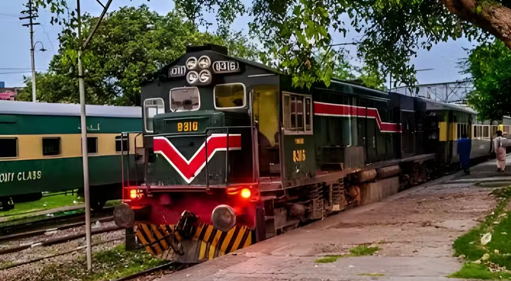 Pakistan Railways Set to Export Coaches and Wagons to Five Countries
