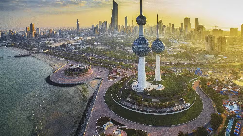 Kuwait Announces New Residency Rules and Fees for Expatriates
