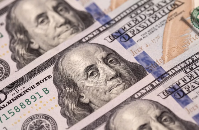 Pakistan Attracts $176 Million in Largest Bond Inflows in 19 Months