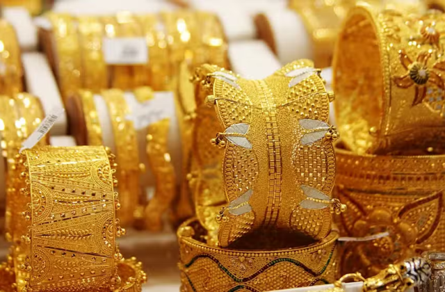 Gold Prices Surge Again in Pakistan Amid Global Market Gains
