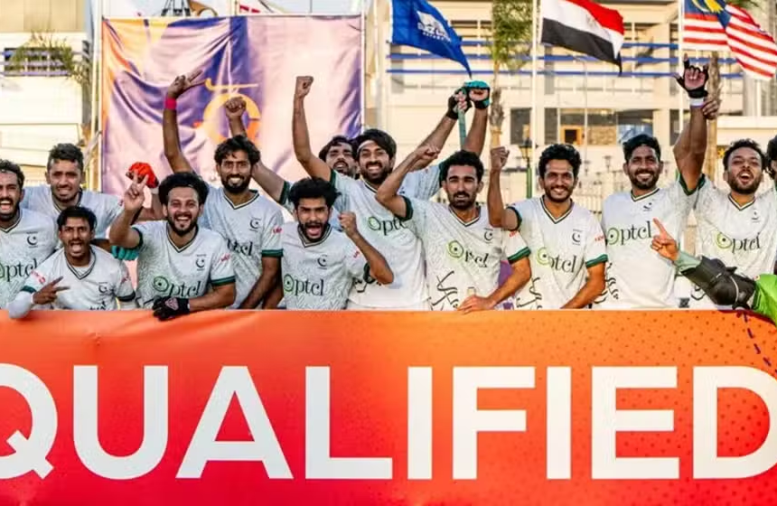 PM Shehbaz Announces Cash Reward for Pakistan Hockey Team After World Cup Qualification