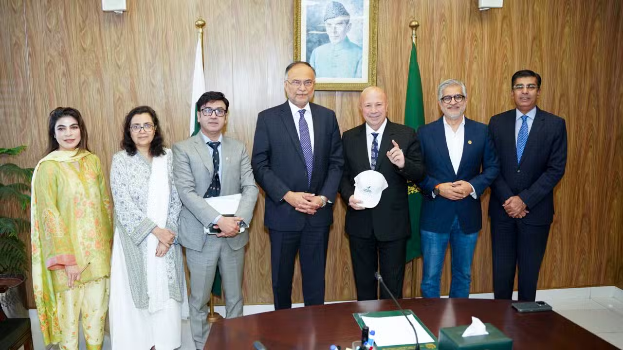 JazzWorld and VEON Leadership Engage Pakistani Government on Digital Transformation and Inclusion