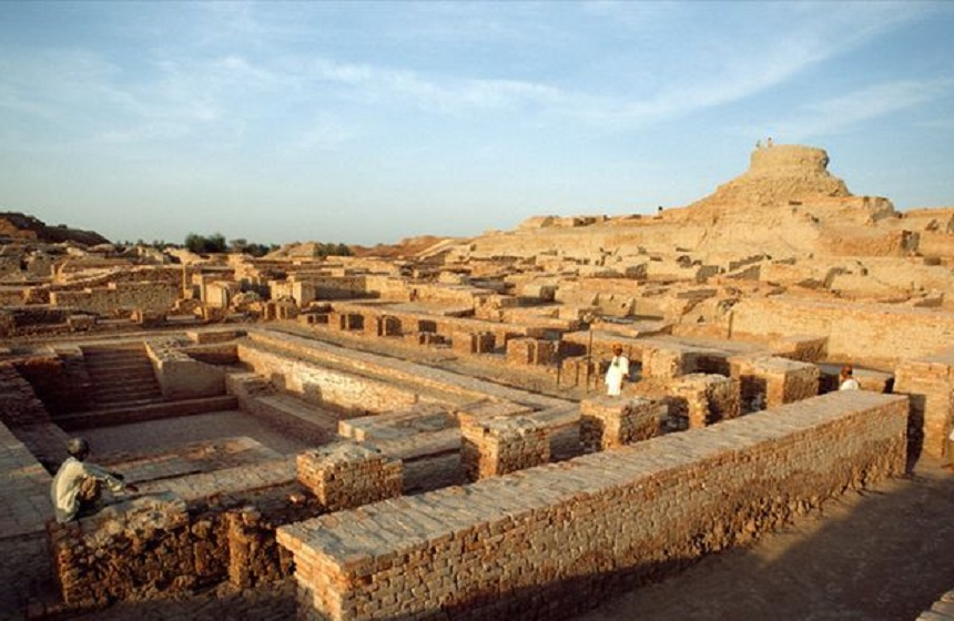 Sindh to Launch Air Safari Linking Karachi with Mohenjo-Daro