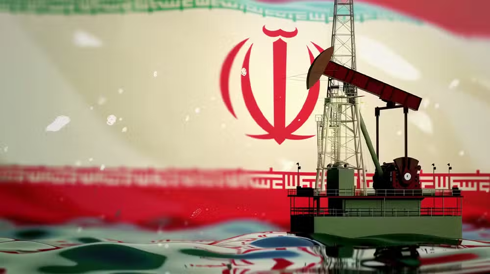 Oil Prices Biggest Drop Since Pre-War Levels Ahead of US-Iran Talks in Pakistan