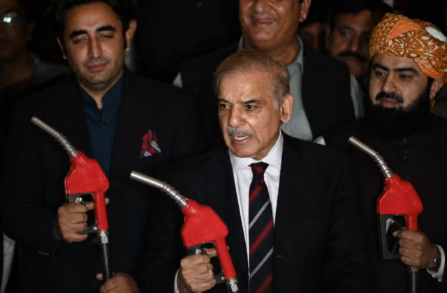 Govt Likely to Increase Fuel Tax to Rs. 180 Per Litre in Upcoming Budget