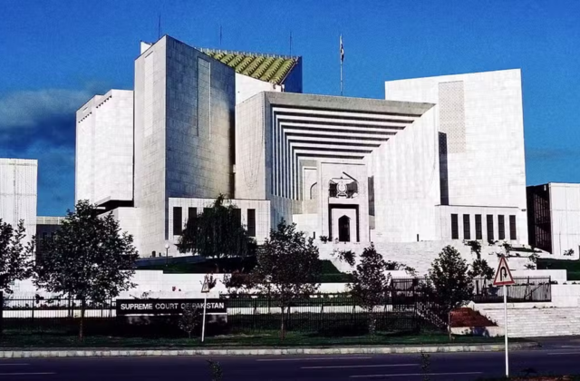 Supreme Court of Pakistan Ends Austerity Measures, Restores Six-Day Working Schedule