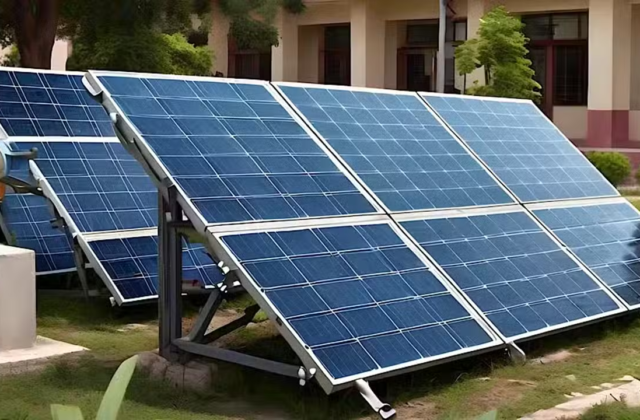 Pakistan May Get Discounted 585W Solar Panels, But Buyers Should Think Twice Before Purchasing
