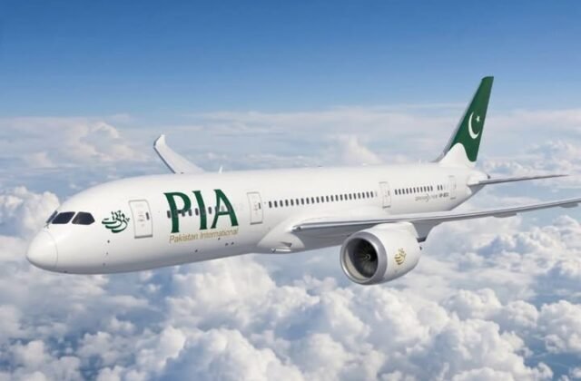 PIA Boeing 787-9 Dreamliner aircraft for Pakistan UK flights