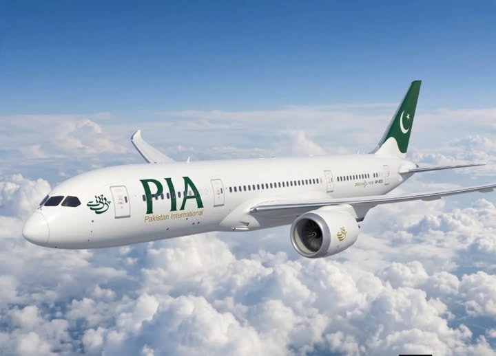 PIA Boeing 787-9 Dreamliner aircraft for Pakistan UK flights